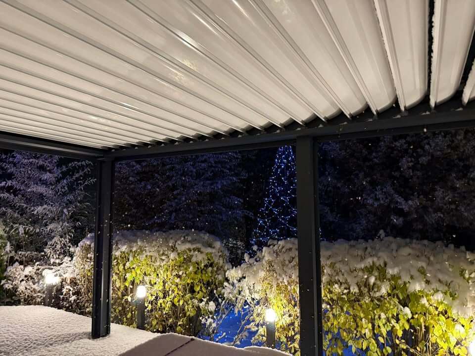 Pergola bioclimatique HFC